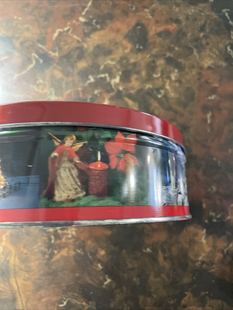 Christmas Tin L85235151