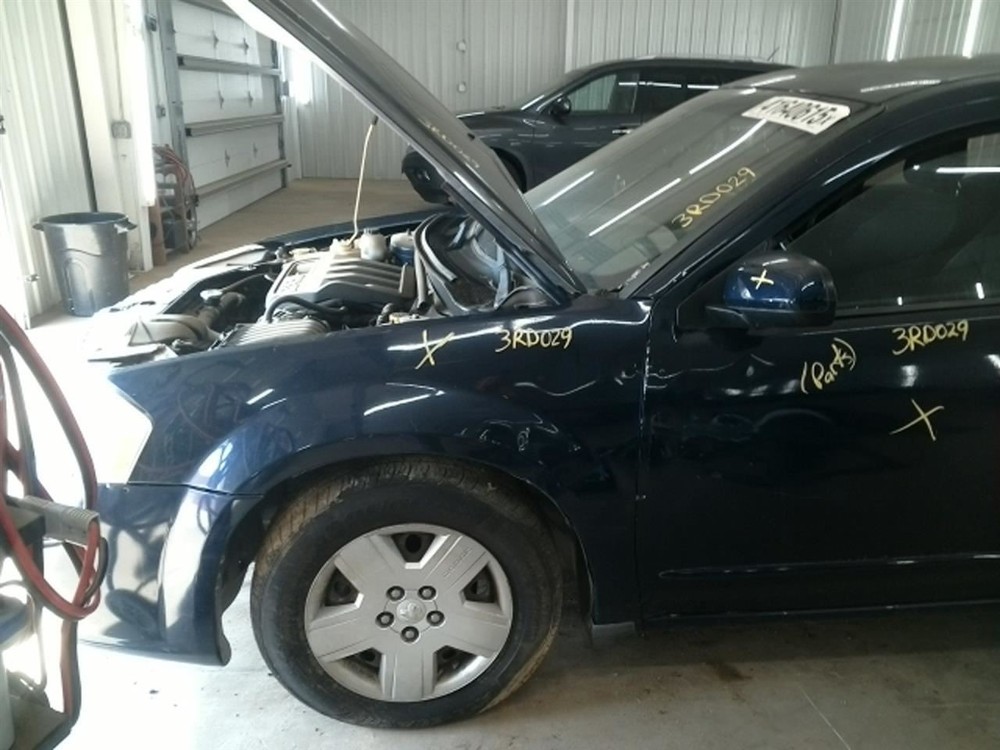 AVENGER 2013 High Mounted Stop Light 104834162