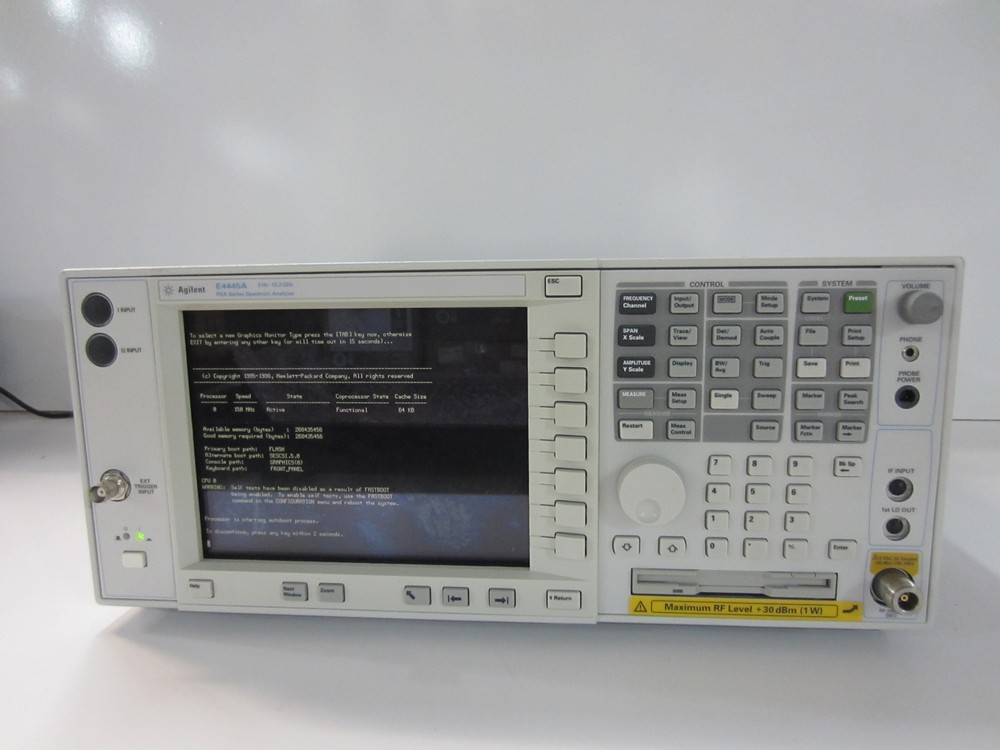AGILENT E4445A PSA SERIES SPECTRUM ANALYZER