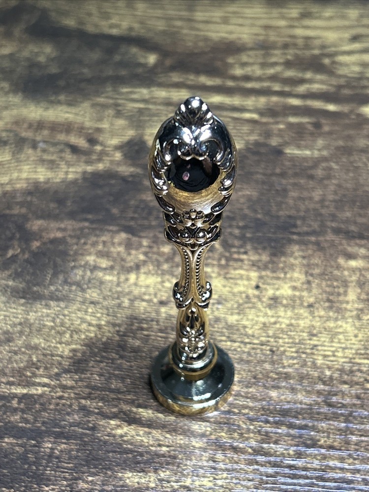 Ornate Wax Seal Stamp – Gold Tone Decorative Handle – Script Design