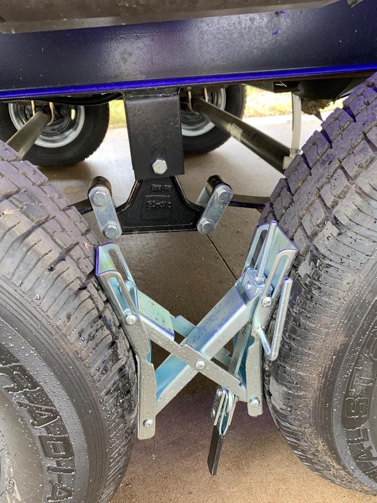 2 Pack Tandem Axle Dual Wheel Chock Stabilizer Extends 1.5"–6" Anti-Theft Lock
