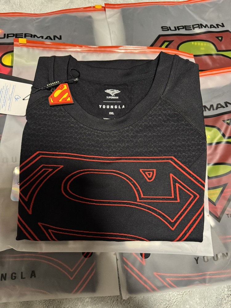 YOUNGLA 4117 SUPERMAN COMPRESSION TEE BLACK/RED UNRELEASED XXL .SUPERBOY VERSION