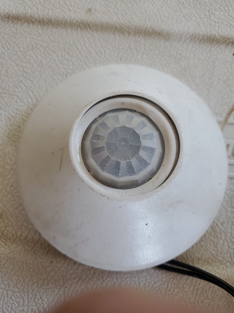SENSOR SWITCH CMR-PDT-9 360° OCCUPANCY SENSOR, CEILING MOUNT, 120V (PDT), WHITE