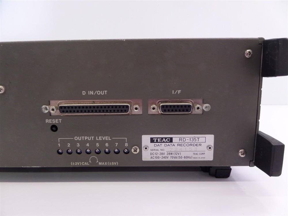 TEAC RD-135T DAT 8-Channel Data Recorder
