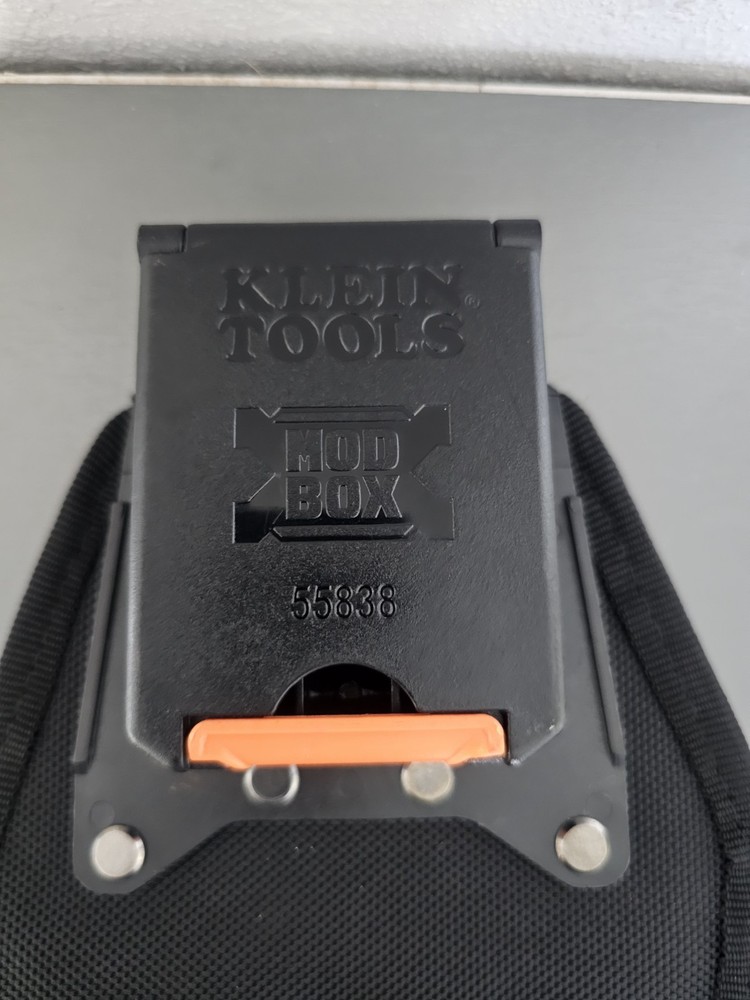 "NEW "Klein Tools MODbox 6 Pocket Tool Pouch