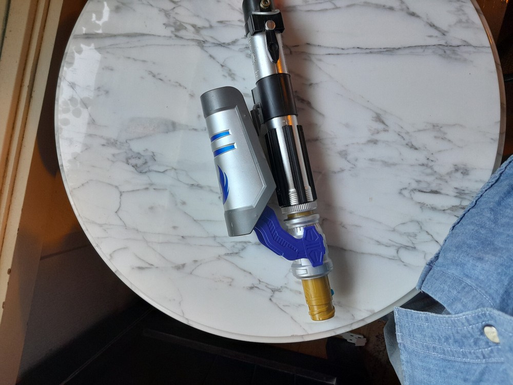 Red Lightsaber with Guard
