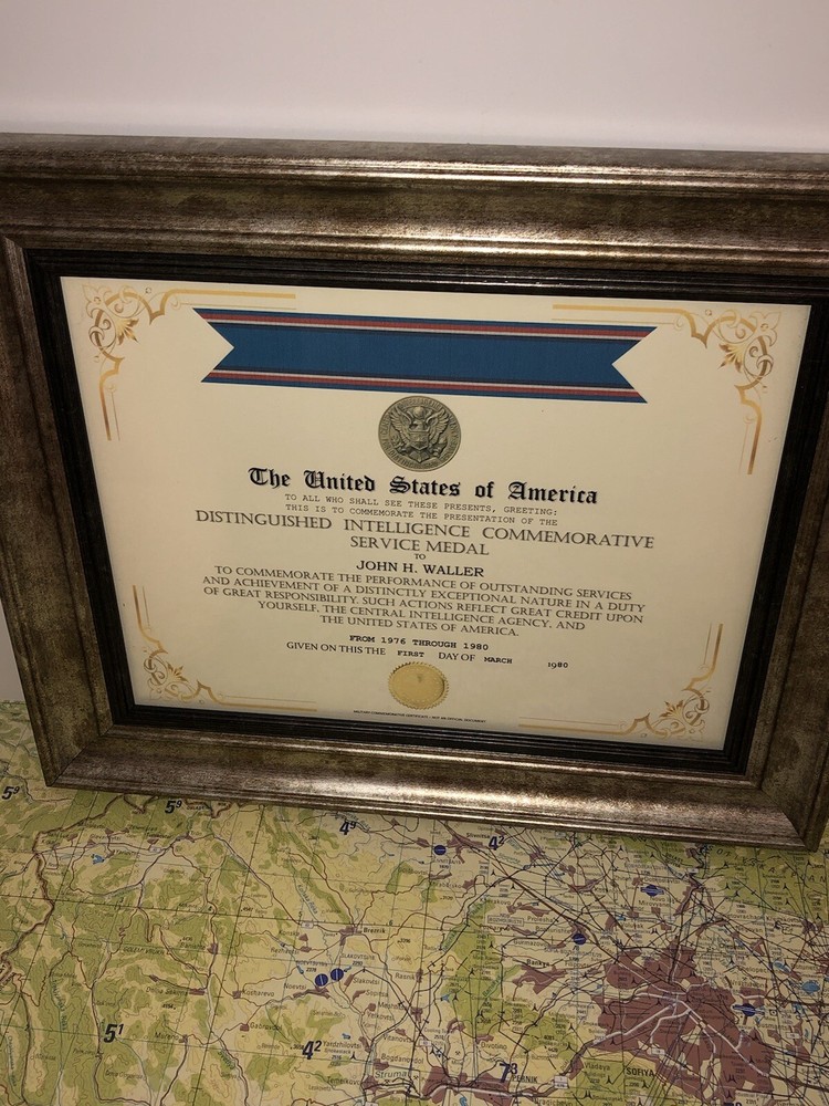 CIA - DISTINGUISHED INTELLIGENCE COMMEMORATIVE SERVICE MEDAL CERTIFICATE Type-1