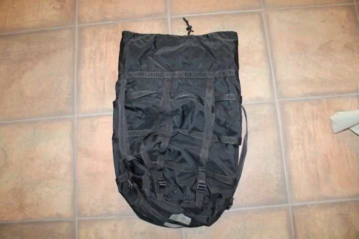 US Military Issue 9 Strap Compression Black MSS Sleeping Bag Stuff Sack Bag C22