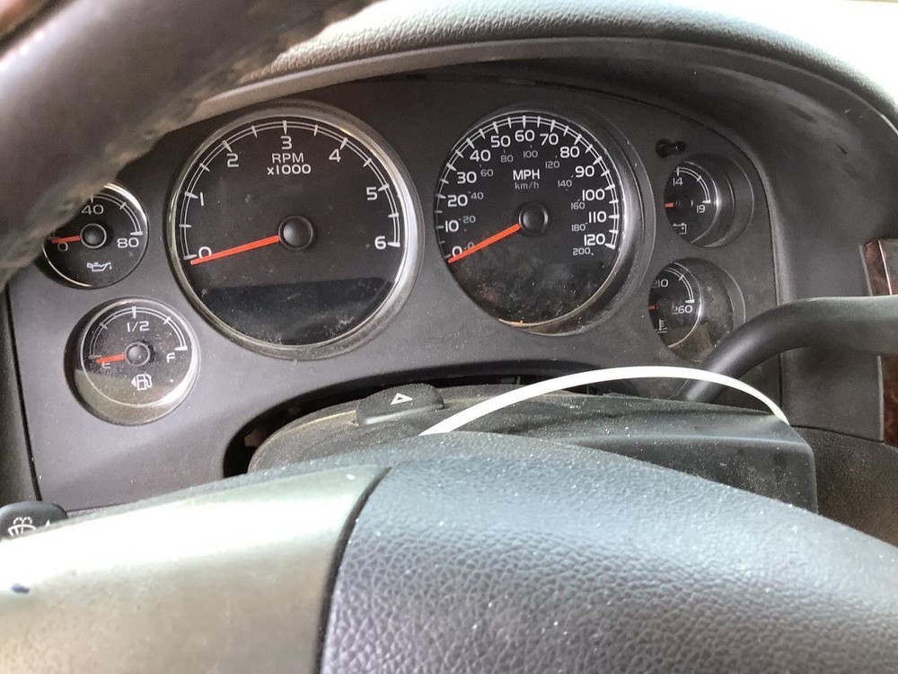 Fuse Box Engine Fits 10-14 ESCALADE 4669557