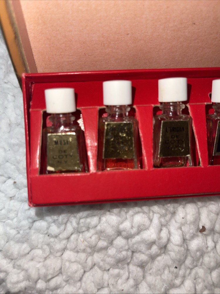 Vintage Cody Micro Miniature Perfume Sampler Box Set Cute Tiny Bottles!
