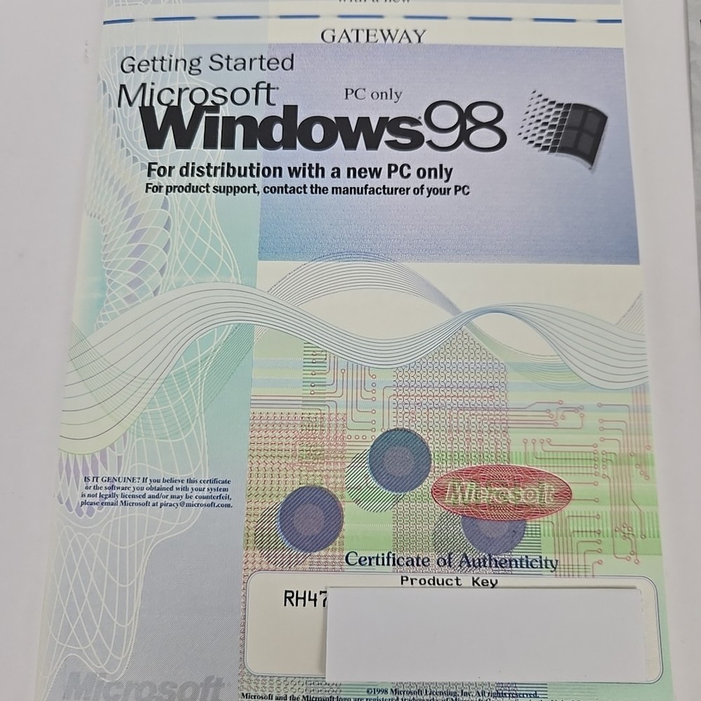 Microsoft Windows 98 Full Version Install Disc, Booklet, & Product Key