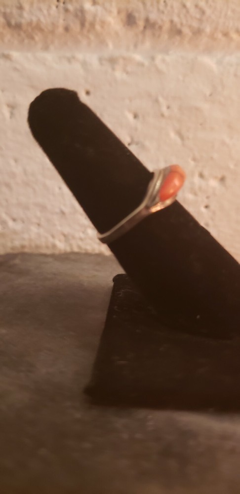 Native American Sterling & Coral Ring Size 6 2.95 Grams