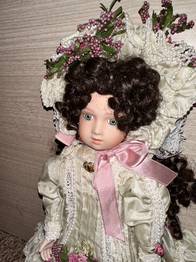 👻 Haunted Doll Listing: Tabitha – The Silent Watcher 👻