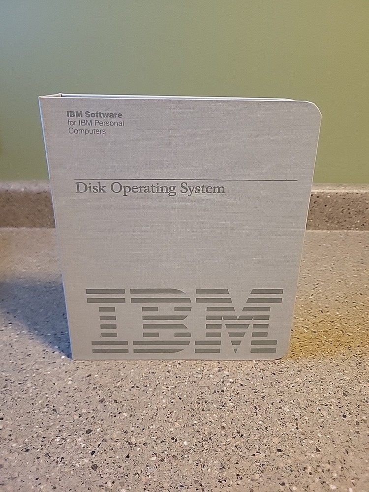IBM Disc Operating System Version 3.10 Reference 6138519 DOS plus Floppy disks