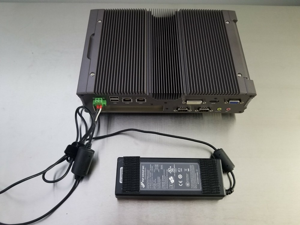 LANNER LEC-2280E-7BZ FANLESS INDUSTRIAL PC - USED - Intel Core i7 Processor