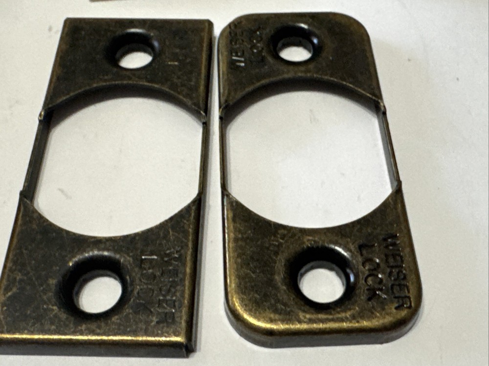 Weiser Lock Universal 6 Way Spring Latch Kit - Antique Brass