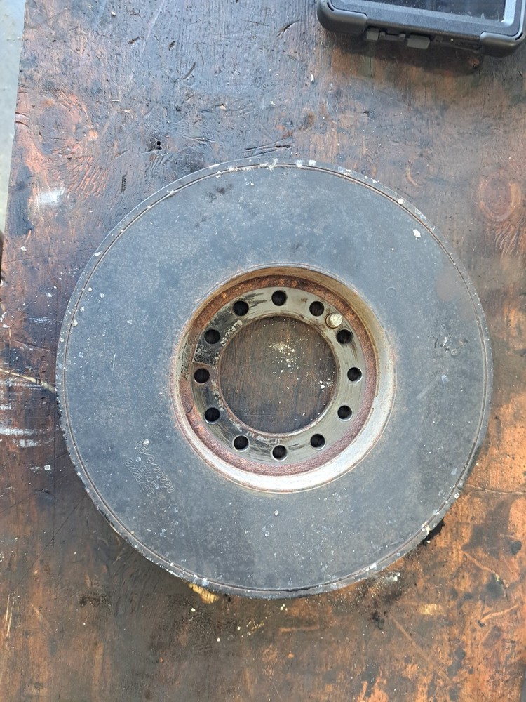 PACCAR MX-13 Harmonic Balancer Part Number 1978229