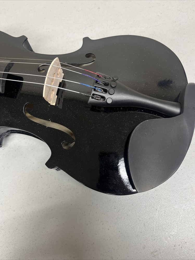 Kerrey Violin Student Black W/Case String Size 4/4