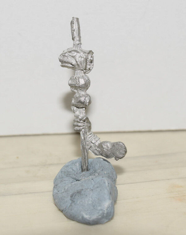 Warhammer Orc Boyz Banner Pole with Decapitated Lizardman Saurus Head (OOP)