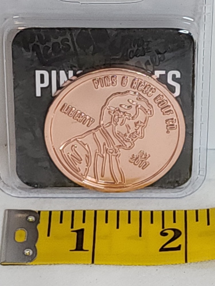 Pins&Aces Golf Ball Marker. (Penny)