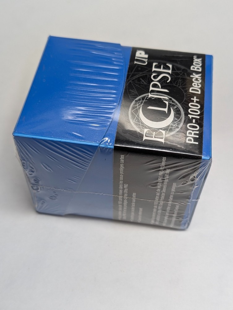 Ultra Pro Eclipse 100+ Deck Box with Locking Lid & Divider - Blue