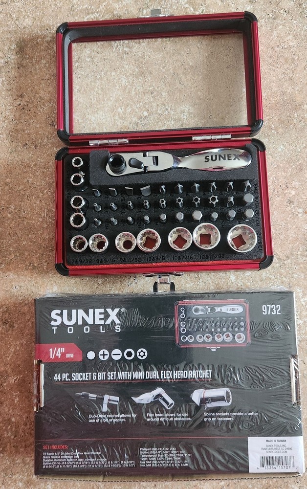 Sunex 44pc. Socket & Bit set W/ Mini Ratchet