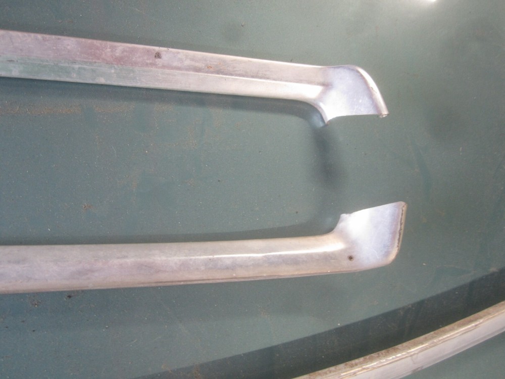 MUSTANG 2 II WINDSHIELD TRIM MOLDING OEM COMPLETE SET