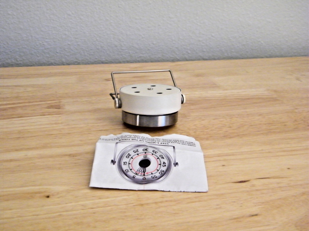 *****GENUINE TARGET HEARTH KITCHEN MECHANICAL HAND TIMER*****