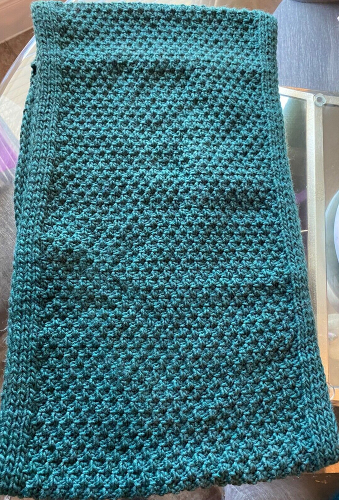 Green Infinity Knit Scarf