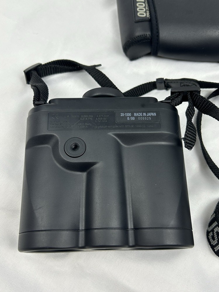 BUSHNELL YARDAGE PRO1000 RANGE FINDER WITH CASE Read