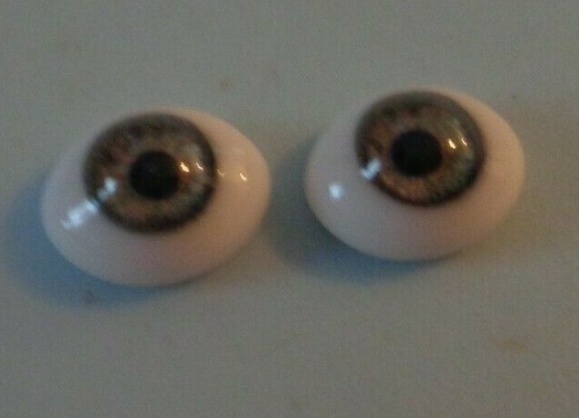 DOLL EYES - GLASS FLAT OVAL - 12MM - GREEN