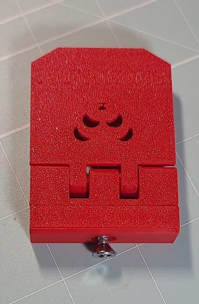 Husky Tool Box Latch_Replacement_3D printed_Large 2.0_Stronger design