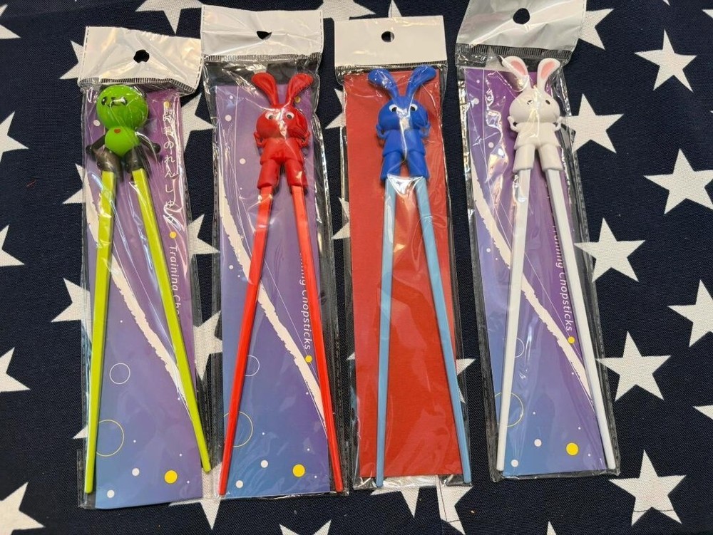 2 Sets of Training Chopsticks for Beginners