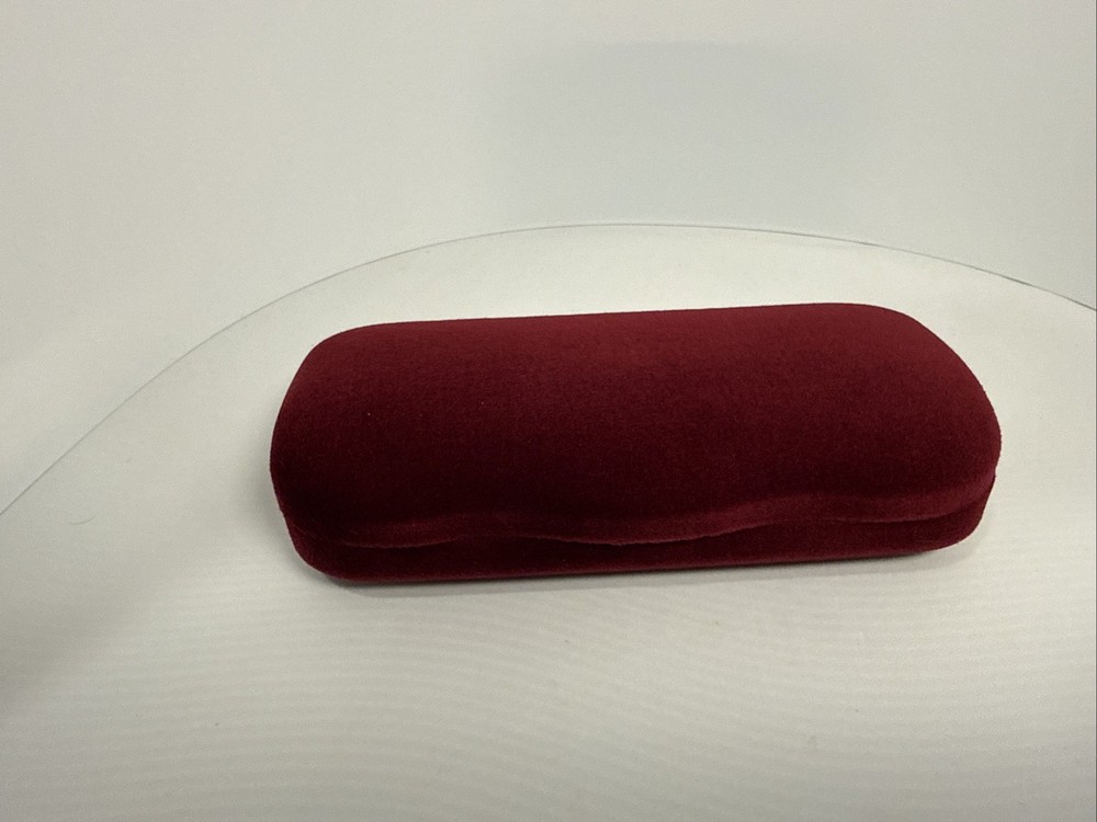 Gucci, RED, Small, Velvet Clamshell Case