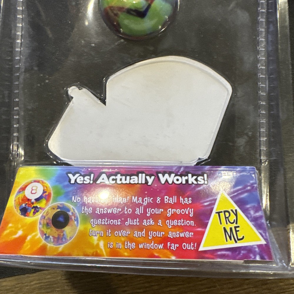 worlds smallest toys Magic 8 Ball