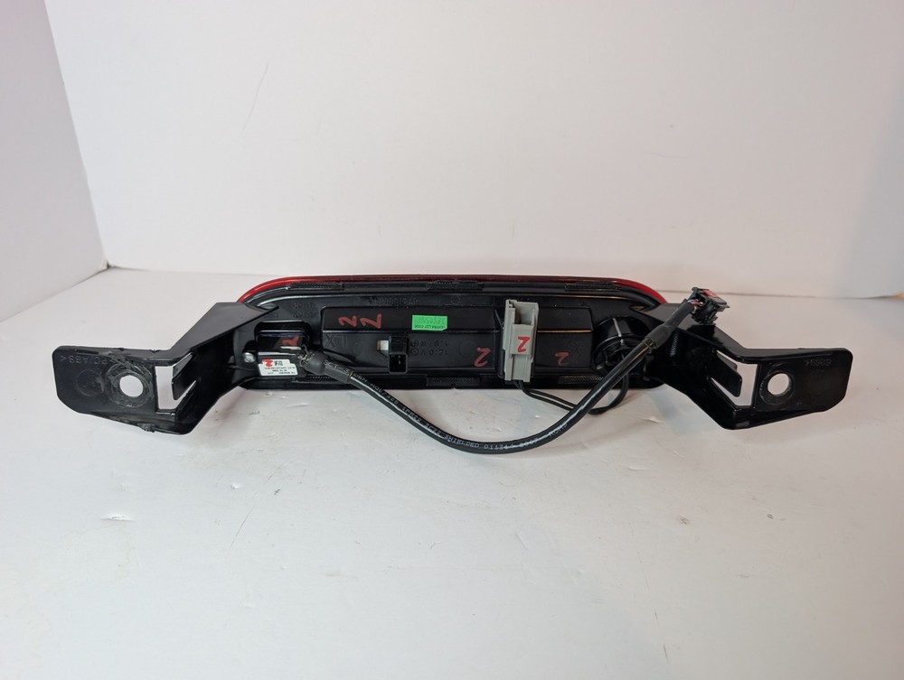 2011-2014 Chrysler 300 OEM 3rd Brake Light Assembly With Back Up Camera Tested