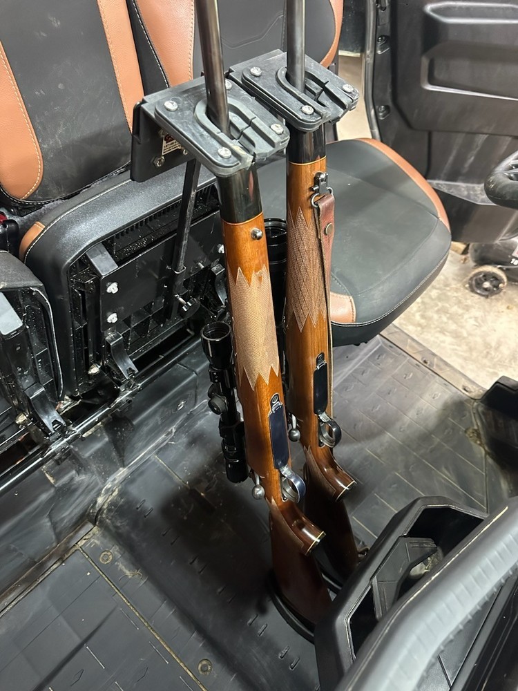 Can Am Defender Extendable Gun Rack / Mount - Middle Seat