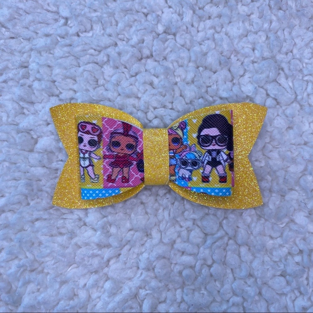 Doll Faux Leather Glitter Yellow Bow Medium