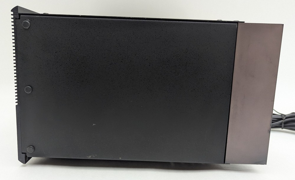 Vintage ADCOM GFA-555 Stereo Power Amplifier 200WPC Nelson Pass Design - Tested