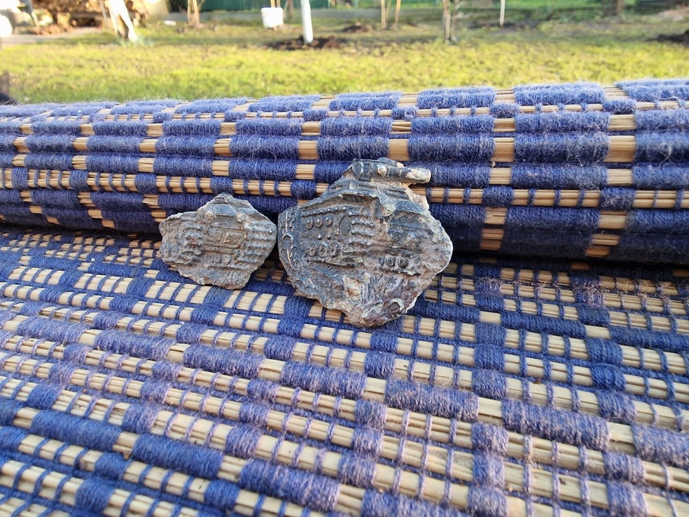 WW2 Original German Badge Front Item Relic.