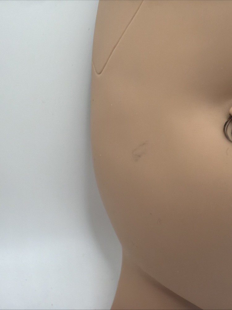 Lash Mannequin Head Practice Head for Eyelash Extensions and Make Up