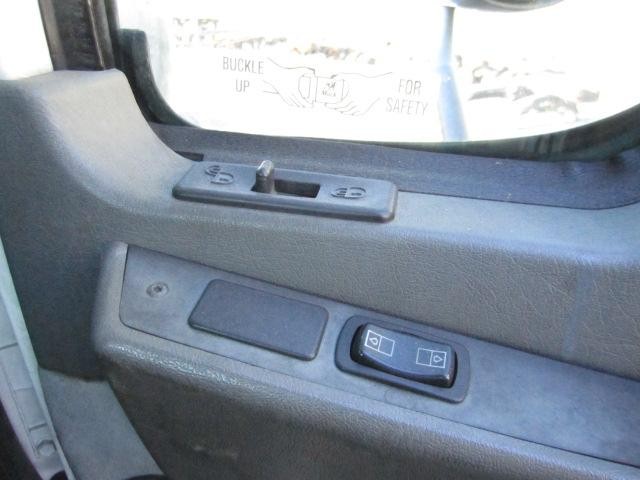 For 2007 MACK CXP 2007-2007 DOOR ASSEMBLY Right , MD