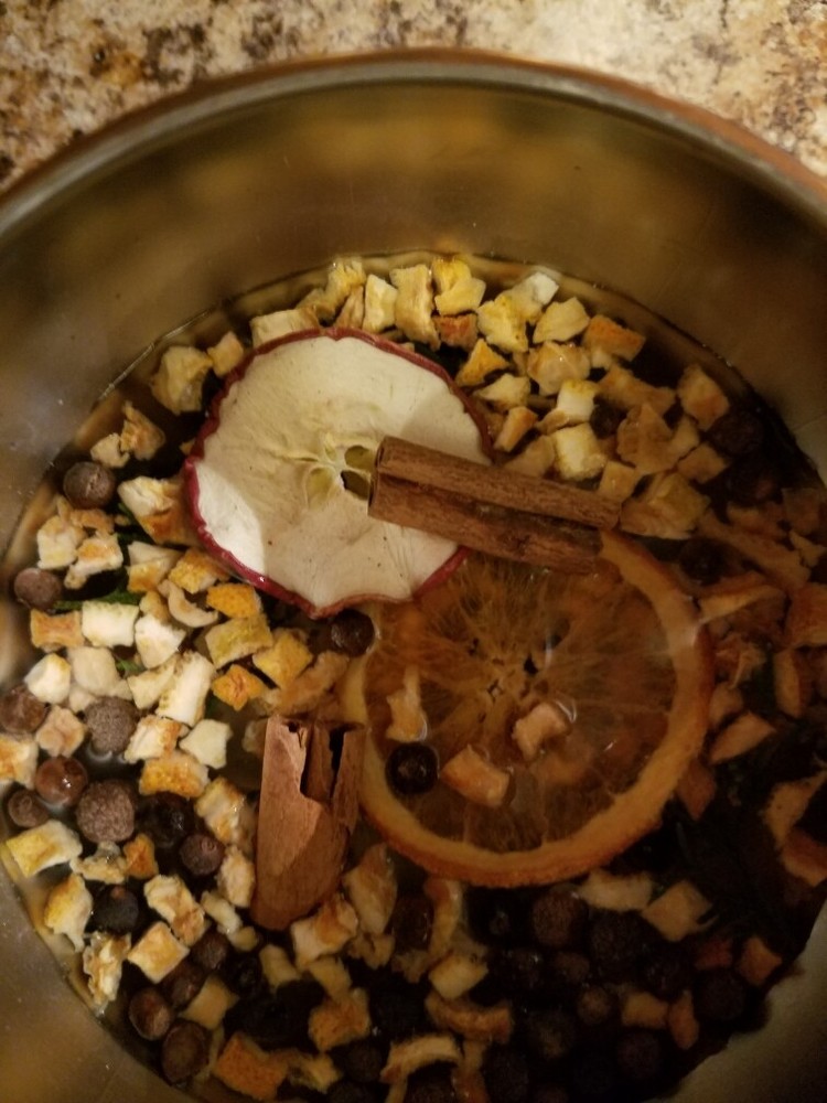 SIMMERING POTPOURRI GRANDMAS APPLE PIE