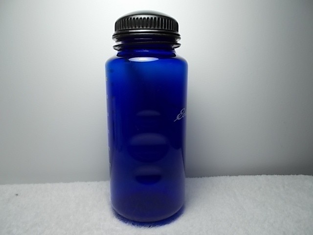 Eddie Bauer 32 Oz Blue Plastic Water Bottle