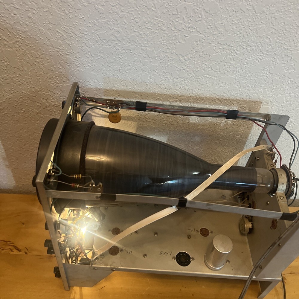 Vintage EICO Model 460 Oscilloscope DC Wide Band - Untested