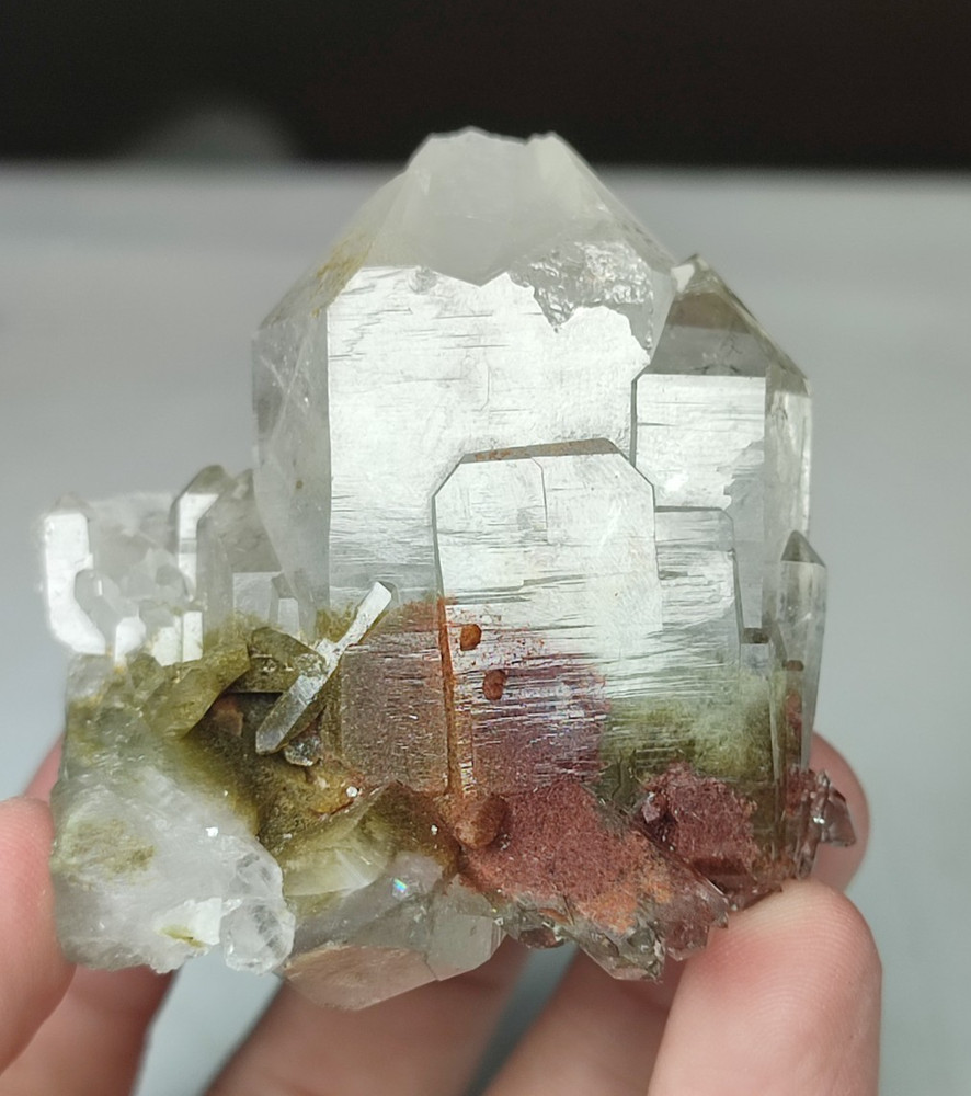 Chlorite Quartz Crystal Having Beautiful Growth-Pk
