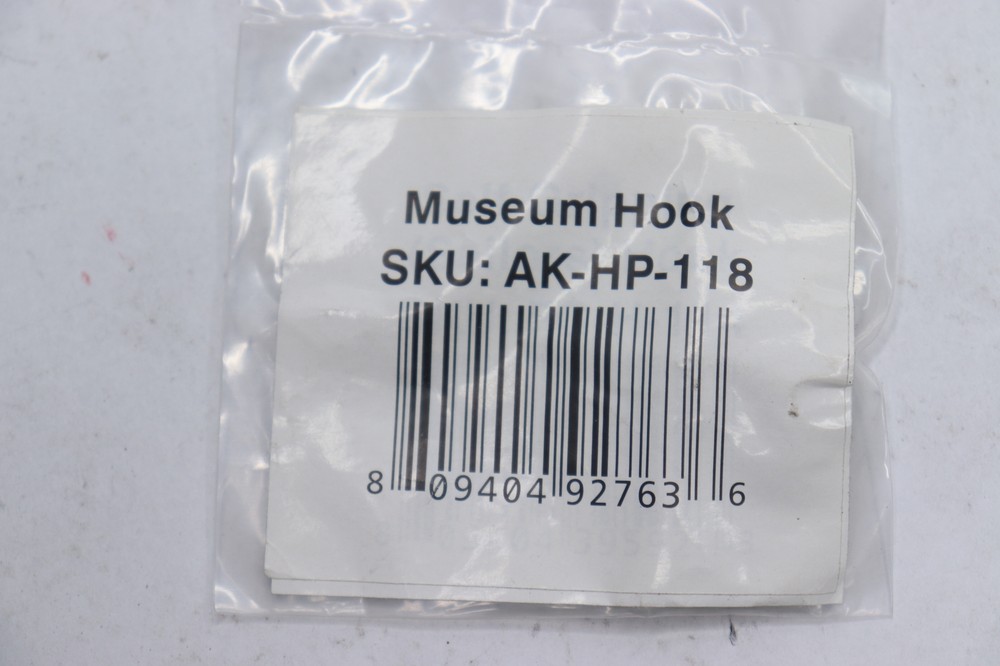 Systematic Art Museum Hook AK-HP-118