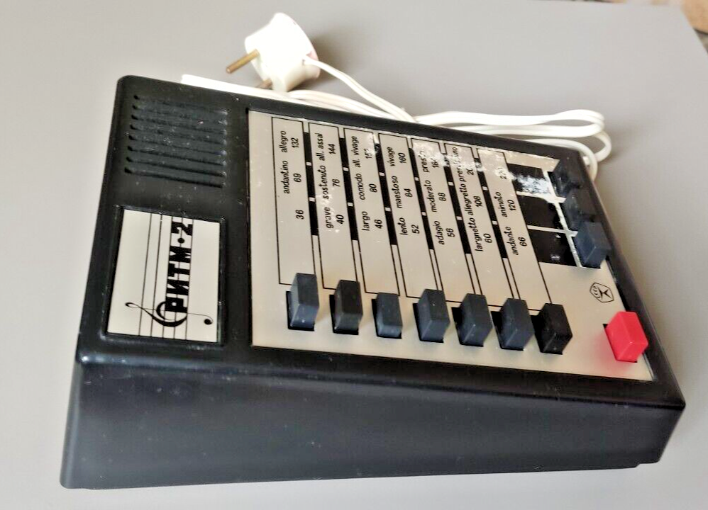 Vintage SOVIET Electronic metronome USSR RiTM-2, rhythm player