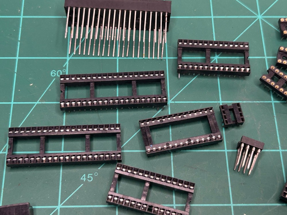 Vintage DIP IC socket assortment