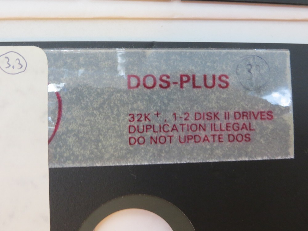 5.25" Floppy Disk DOS-PLUS / DISK ORGANIZER vintage computer software discs